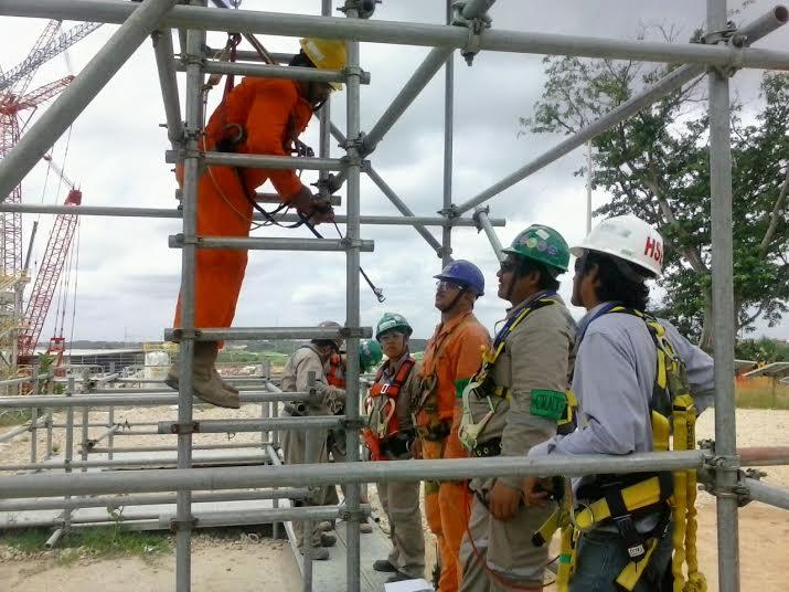 Complejo para producción de polietileno, con avance del 80% en su construcción