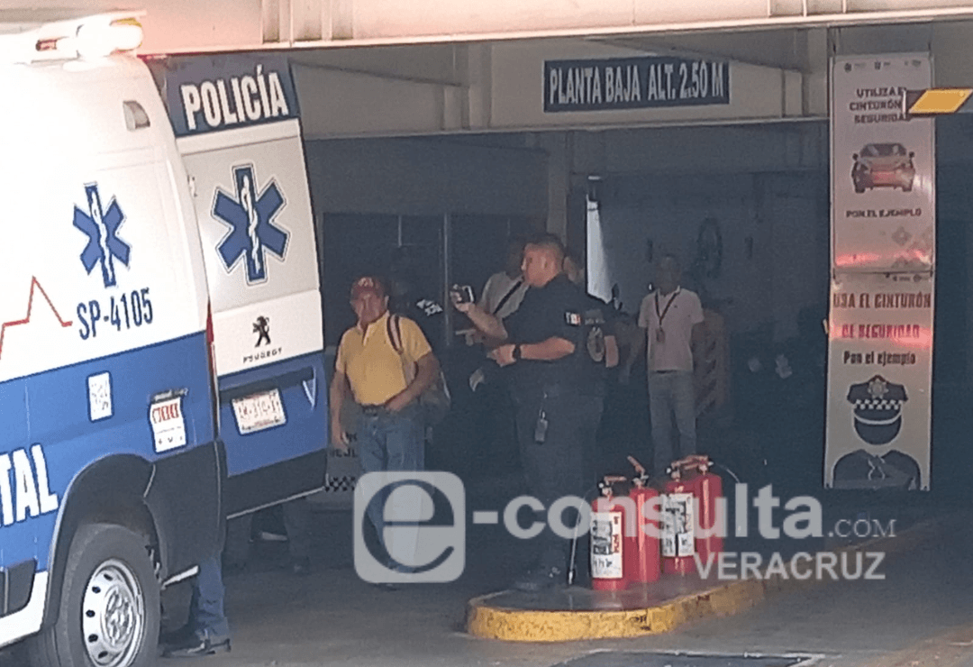 En pleno centro de Xalapa, caen 2 policías acusados de secuestro