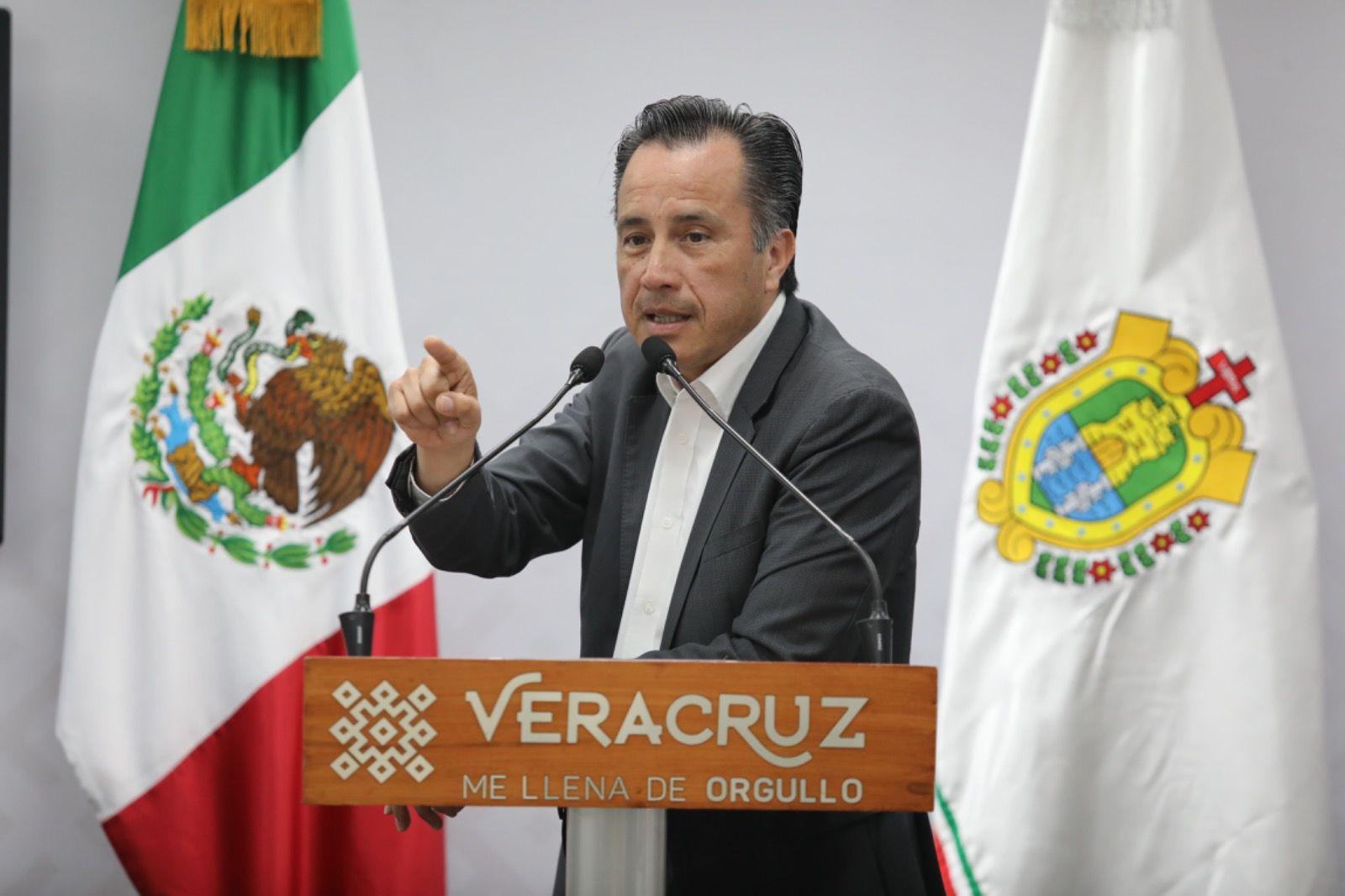 Actuamos con ética; contratista ya no trabaja en SEV: Cuitláhuac García