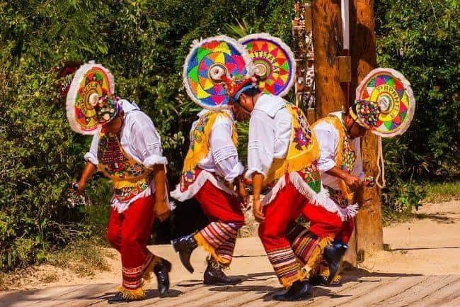 Tras 10 años, Voladores de Papantla tendrían seguro de vida nuevamente