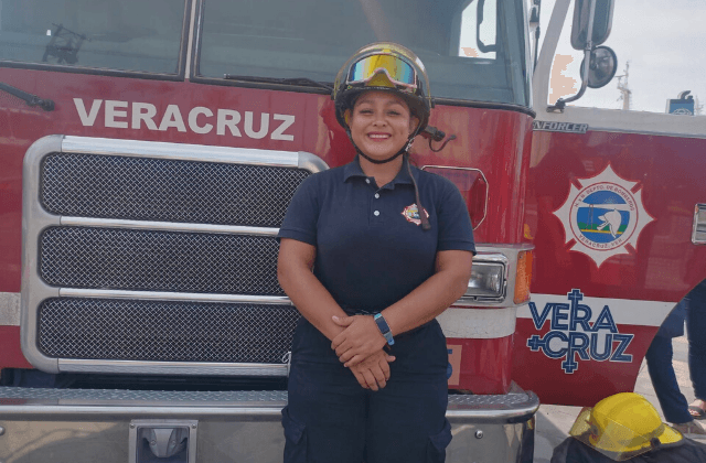 Sin miedo al fuego, mujeres bomberas se abren paso en Veracruz