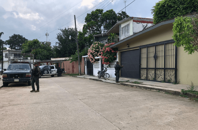Sujetos armados disparan contra casa de transportista en Acayucan