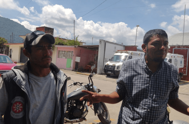 Ciudadanos de Ixtaczoquitlán denuncia detención arbitraria de policías