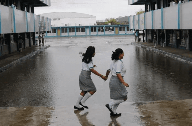 Esto se sabe sobre la cancelación de clases al sur de Veracruz por lluvias