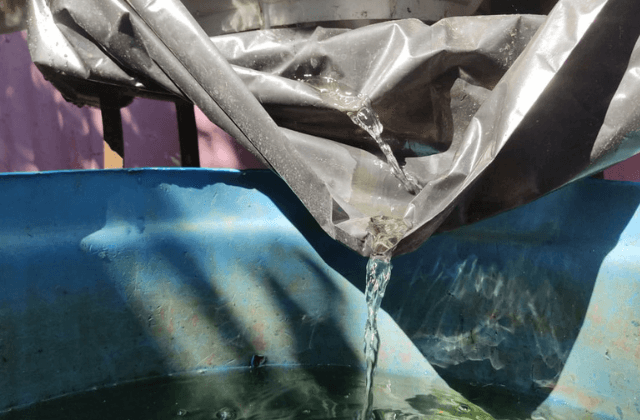 Cinco meses sin agua potable, reclaman pobladores de Cosoleacaque