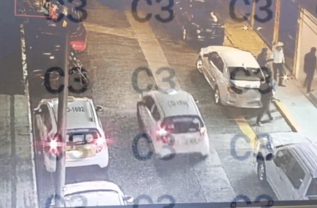 VIDEO | Hombre es asesinado a balazos afuera de un bar en Córdoba