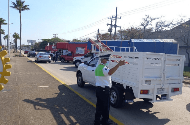 AMOTAC toma carreteras de Veracruz: rechazan nuevos lineamientos