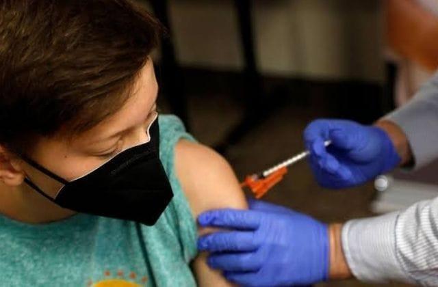 ¿Vacunas actuales nos protegen contra omicron, la nueva variante covid?