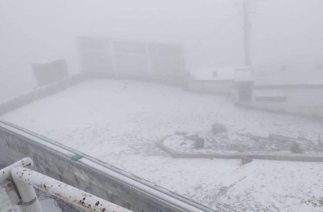 ¡De nuevo! Se registra la quinta nevada 2022 en el Cofre de Perote