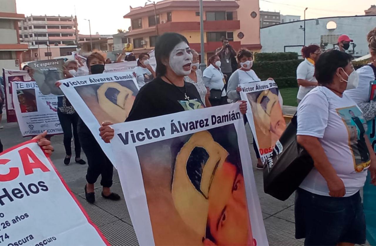  En Veracruz, madres de desaparecidos lamentan amparo de Duarte 