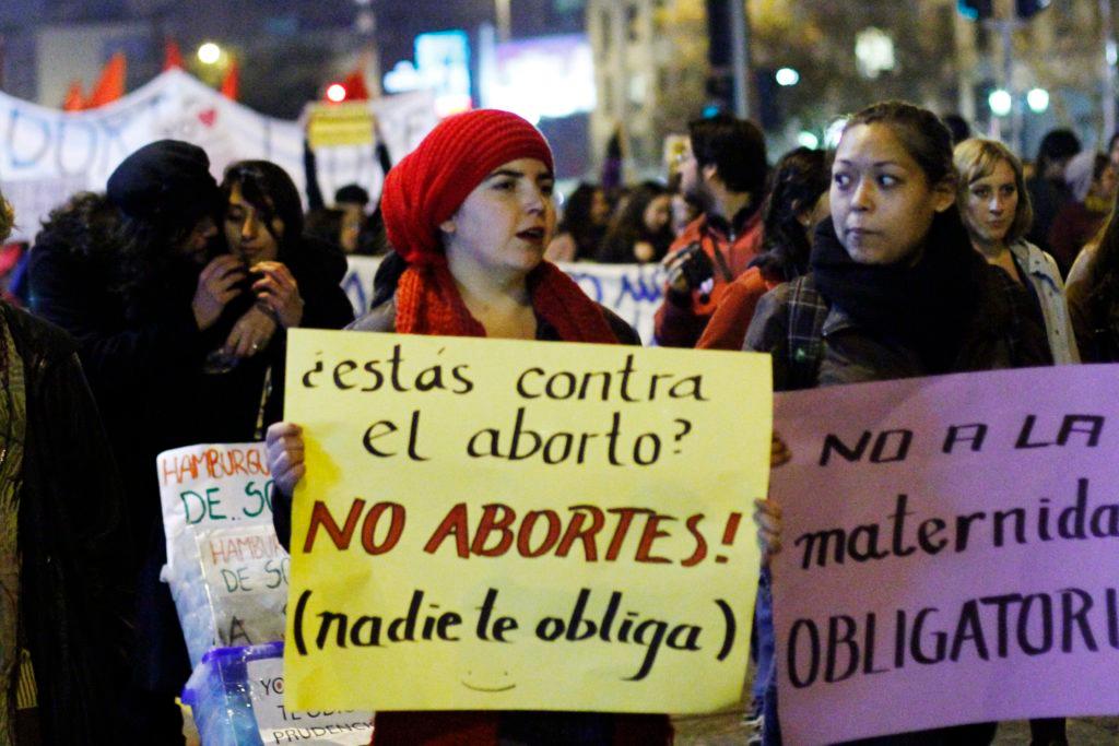 Aumentan agresiones contra defensoras de los derechos de las mujeres: OCNF