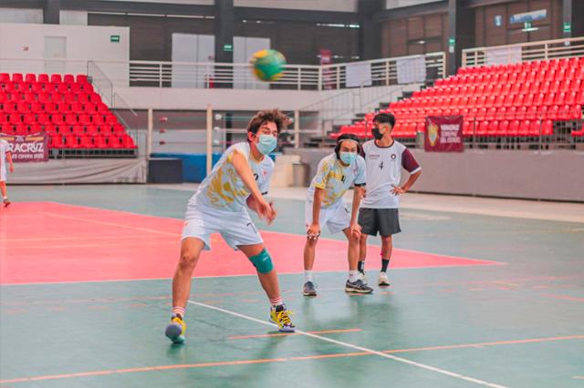 Abren Estatal de handball en Arena Córdoba y gimnasio El Mexicano