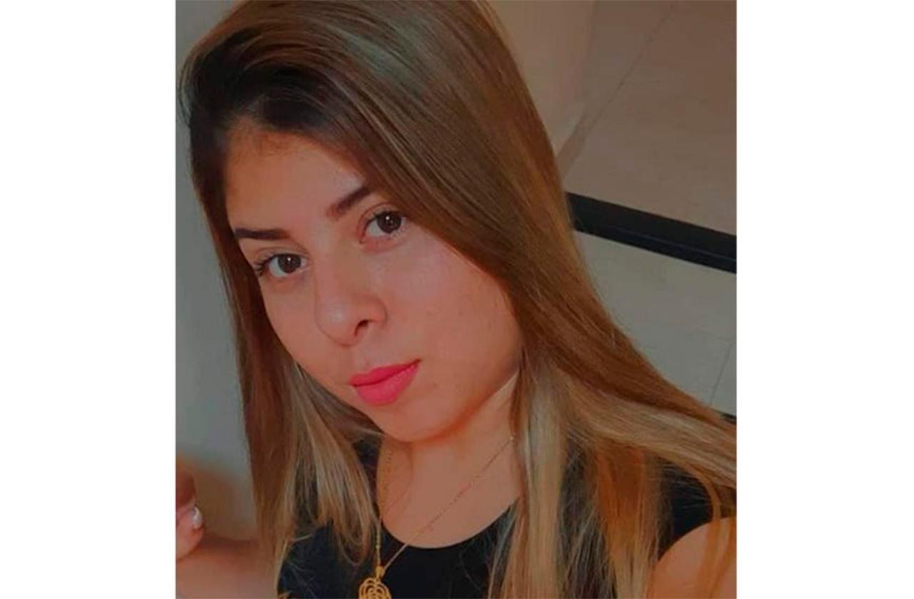 Analí tomó un taxi en Veracruz y desapareció; su familia la busca 