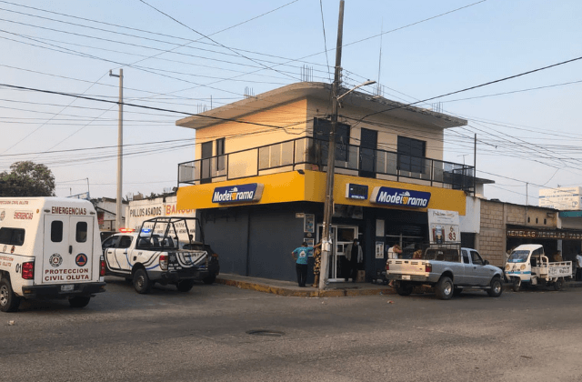 Asesinan a vendedora de cervezas y empleado en Oluta