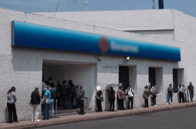 ¿De visita en Veracruz-Boca del Río? Estos bancos abrirán en 'días santos'