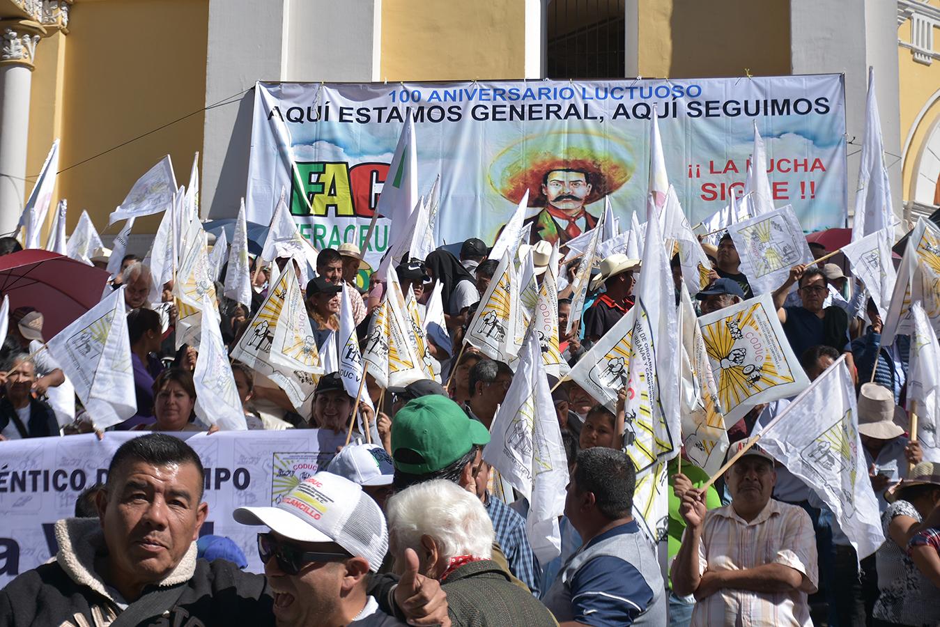 Organizaciones campesinas marchan en aniversario luctuoso de Zapata