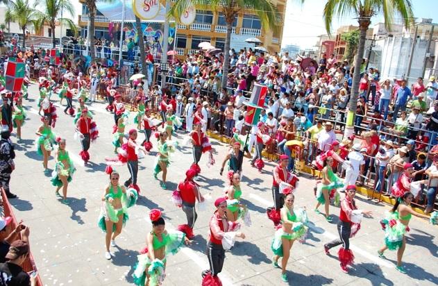 Llaman a reportar abusos en costos de gradas en Carnaval