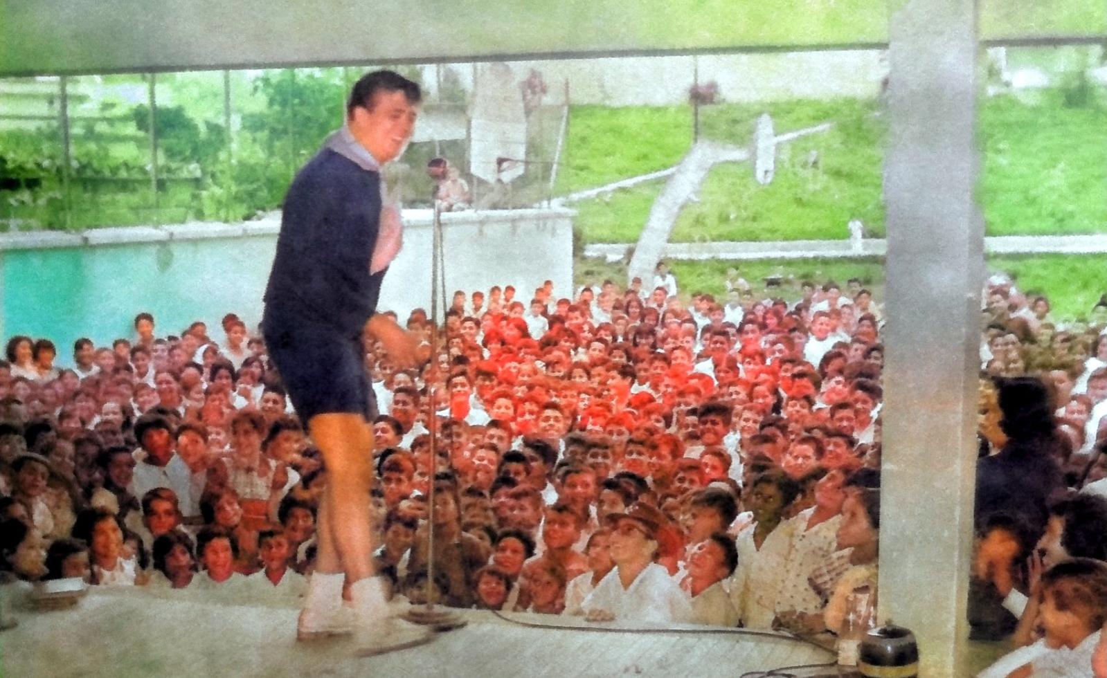 Chabelo: Xavier López visitó esta escuela de Xalapa en 1960
