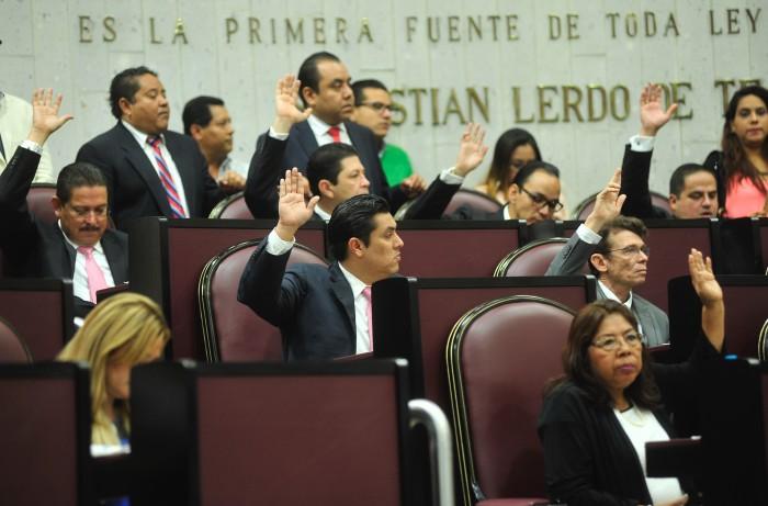 Aprueban Plan Veracruzano de Desarrollo, Morena vota en contra