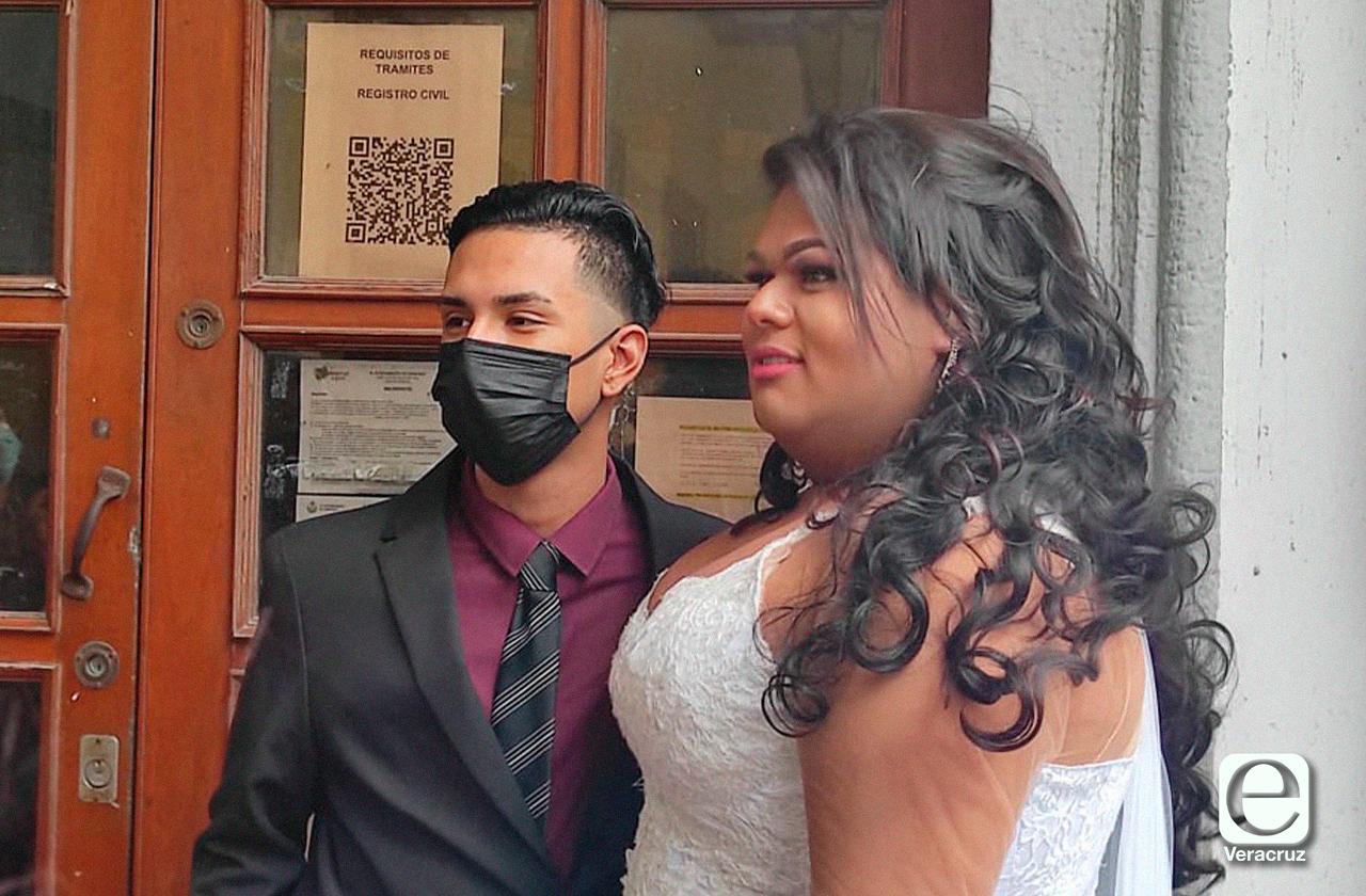 Conoce a Nicole e Ismael, primer matrimonio trans en Veracruz