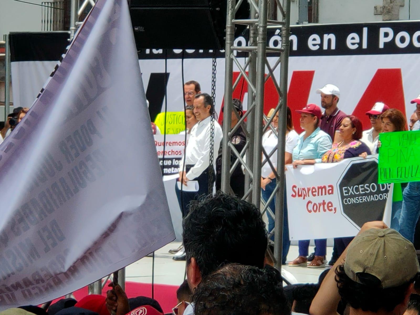 En protesta contra SCJN en CDMX, Cuitláhuac presenta plan C electoral
