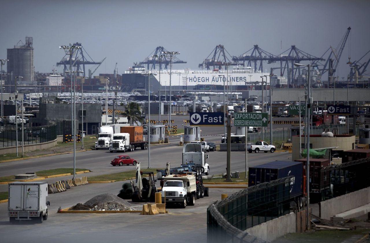 Corte somete a examen ampliación portuaria en Veracruz