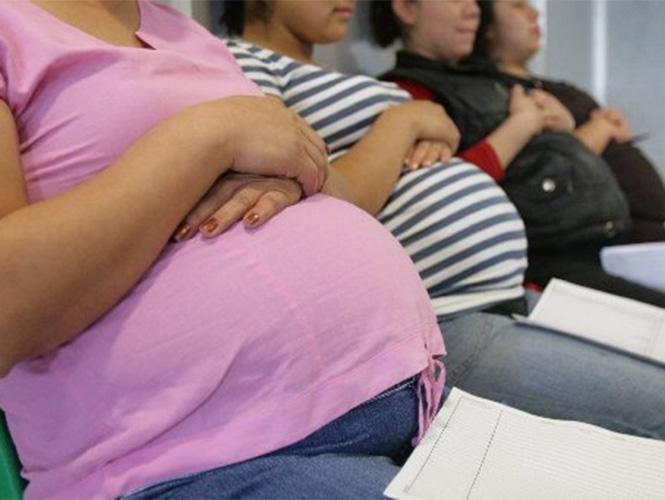 Concentra La Perla, alto índice de embarazos adolescentes