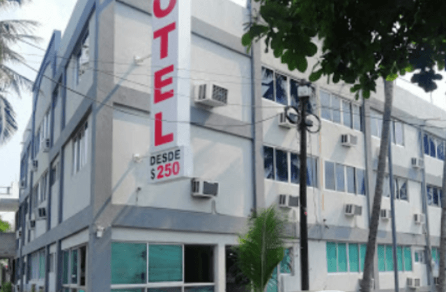 Incendio en hotel de Veracruz causa alarma y desalojo de emergencia
