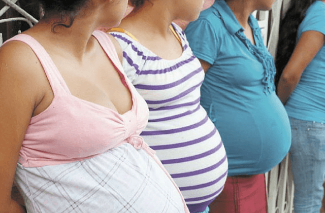 En pandemia, aumentó embarazo adolescente en Veracruz: Regidora