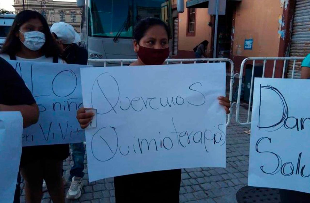 En plena crisis, Deymi lucha contra el cáncer infantil en Veracruz 