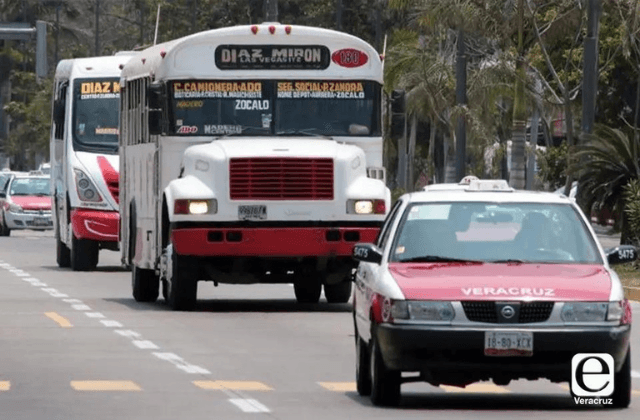 Transportistas de Veracruz piden aumento de tarifas de hasta 3 pesos