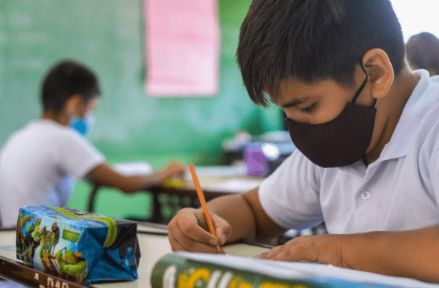 Estas escuelas de Xalapa reportan clases virtuales por alza de covid