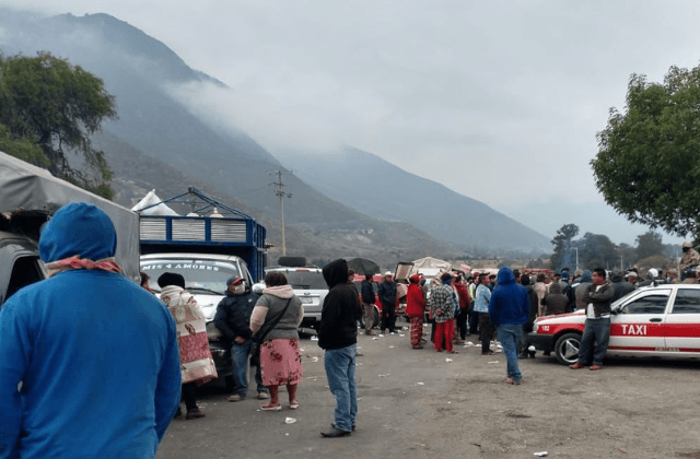 2 días de cierre en carretera de Acultzingo por asesinato de 4 personas