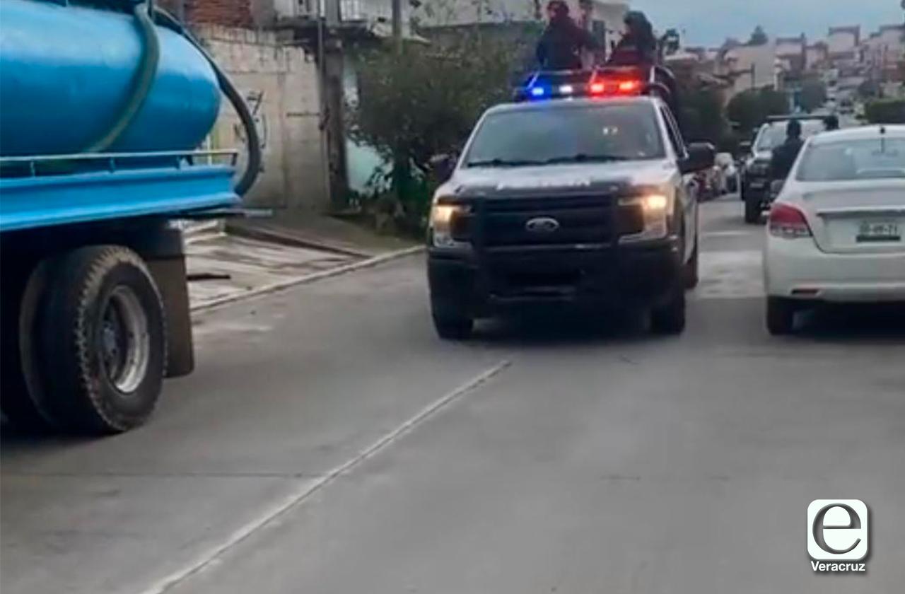 Jornada violenta en Xalapa: balean a un hombre y hallan 2 cuerpos