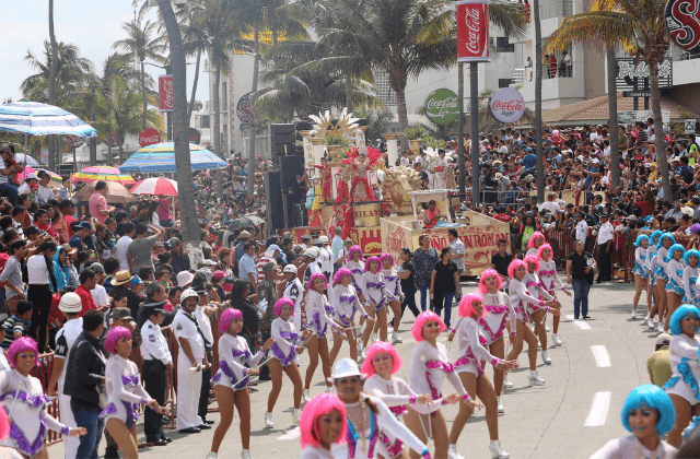 Estos son los horarios de desfiles y papaquis del Carnaval de Veracruz