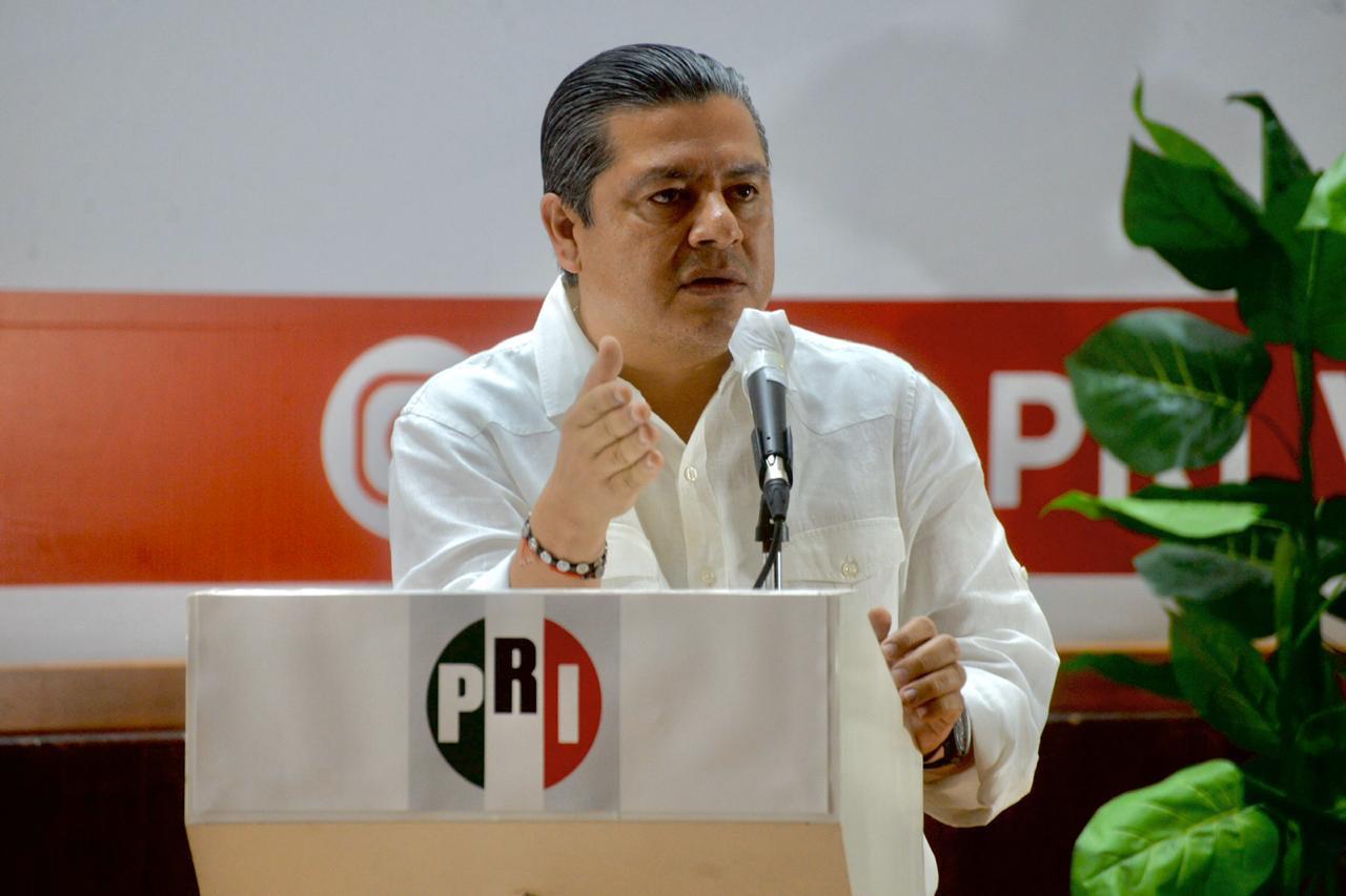 PRI llama a PAN, PRD, MC y Verde a “gran alianza” contra MORENA en Veracruz