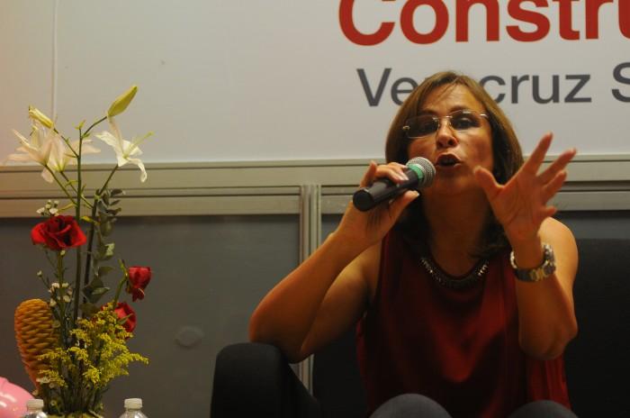 Rocío Nahle se descarta como candidata de Morena en 2016