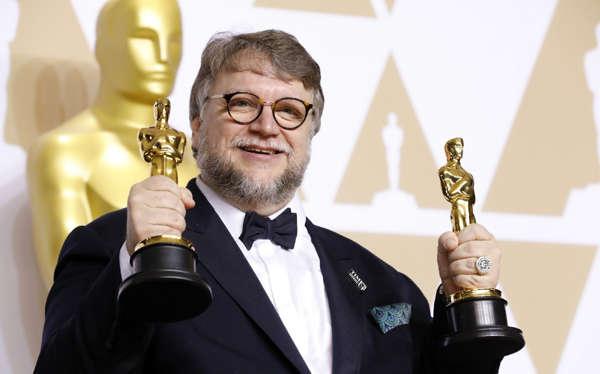 Pinocho, de Guillermo del Toro, gana Oscar a mejor película animada