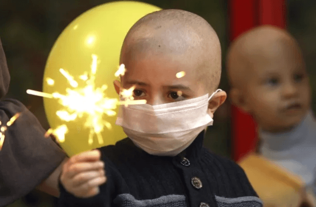 Atención tardía en pandemia, aumentó 600% muertes de niños con cáncer
