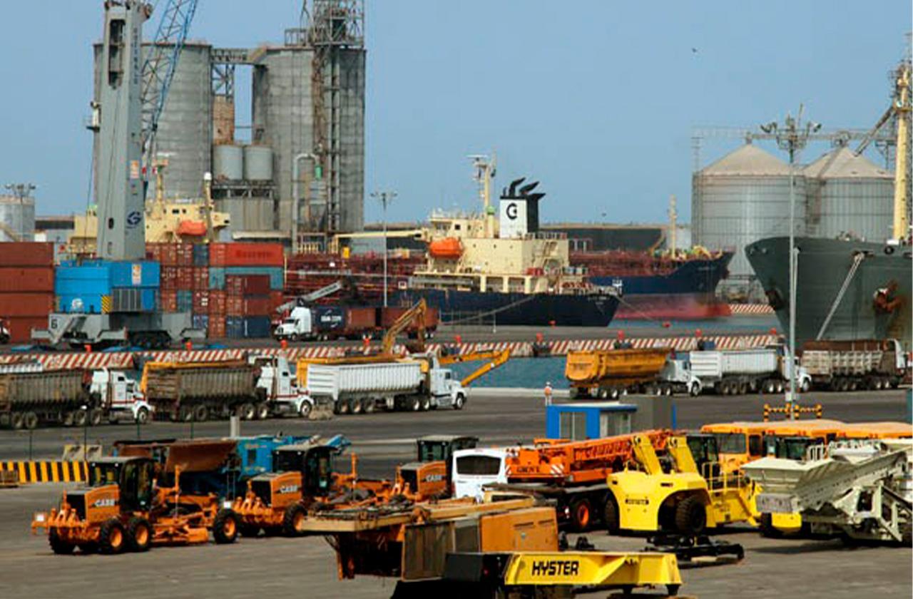 Por falta de inversión, detienen ampliación del puerto de Veracruz 
