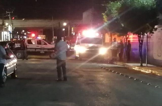 Tras infarto, hombre choca con camioneta y muere en Veracruz
