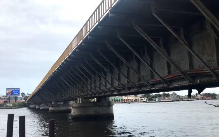 Unanue pide puente por congestión vial en la Riviera Veracruzana
