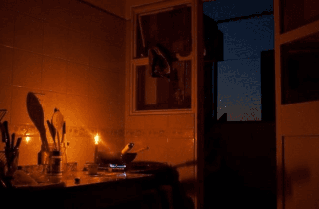 Se paga luz y no hay servicio: quejas tras mega apagón en Veracruz