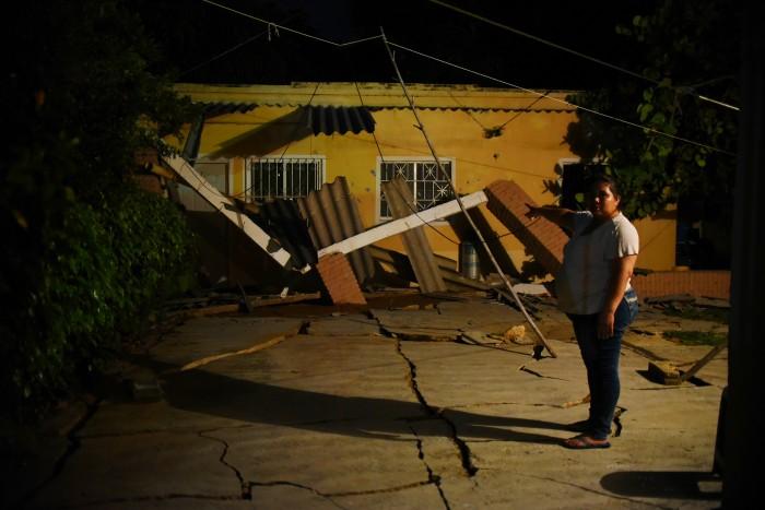 Reporta Infonavit más de mil viviendas con daños por sismos y lluvias