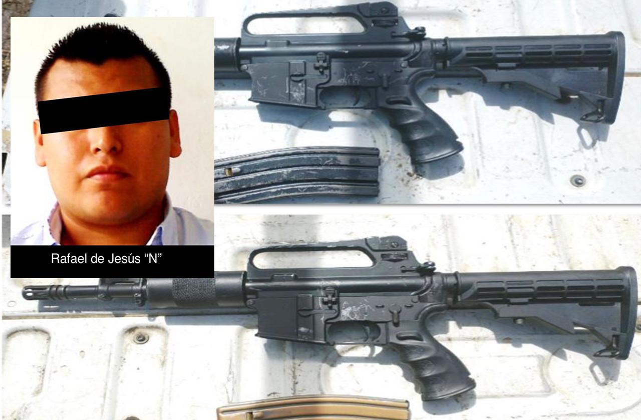 Detienen a tesorero de Azueta en Boca del Río; portaba armas y drogas 