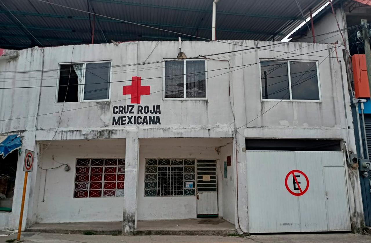 Tras contagios del personal cierran Cruz Roja en Las Choapas
