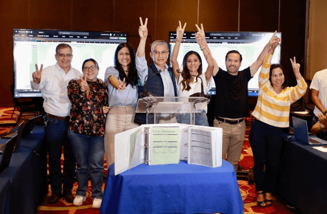 Triunfan los Yunes, TEPJF ratifica triunfo de Federico Salomón