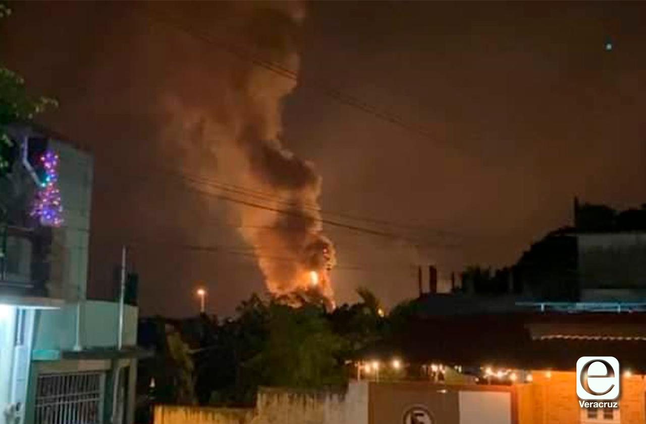 Video | Nuevo incendio en refinería de Minatitlán