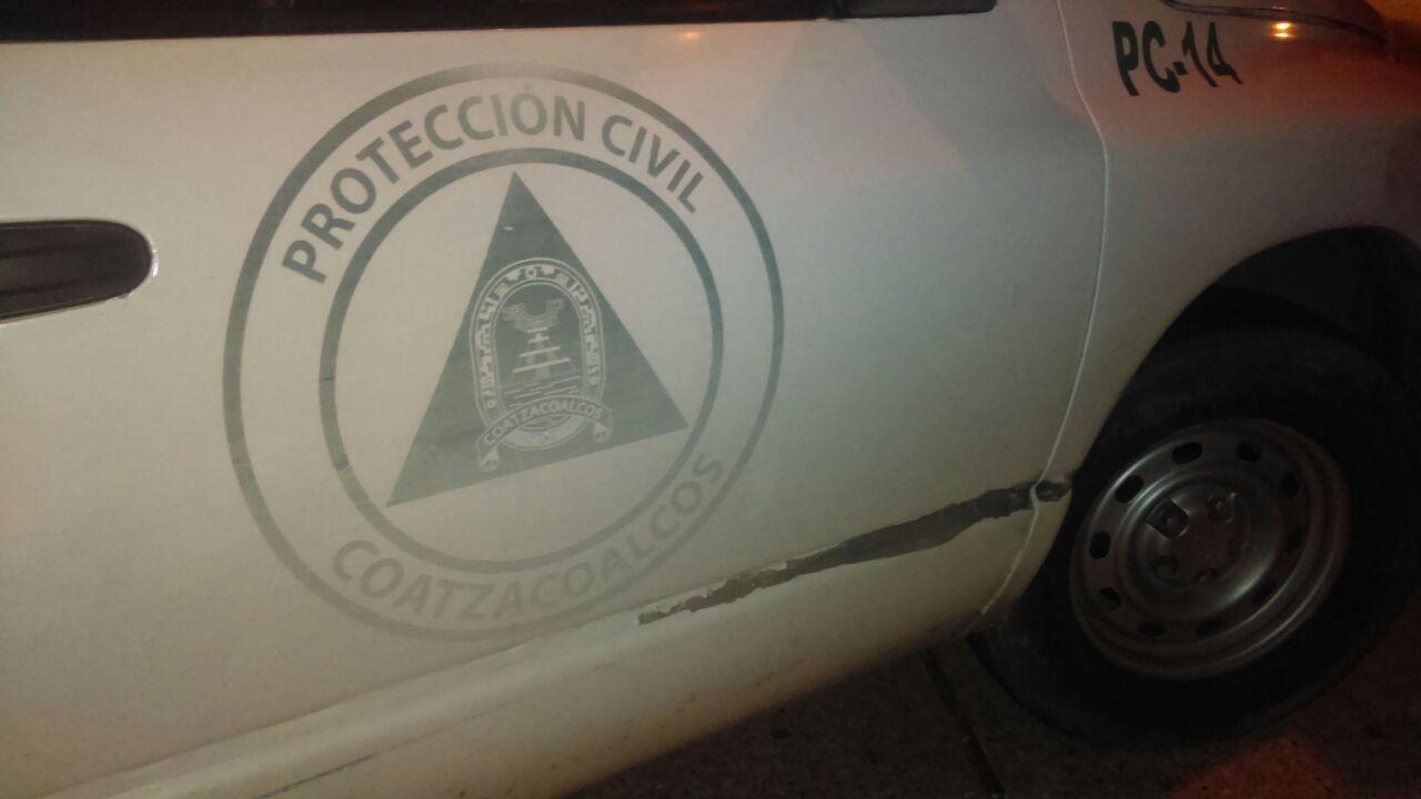 Empleados de Coatzacoalcos golpean a trabajadores de CFE