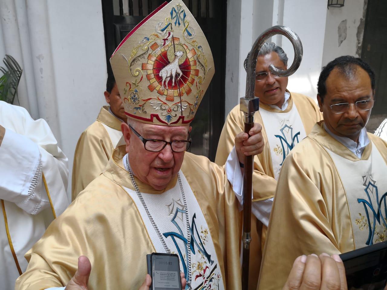 Cardenal Obeso señala a víctimas de pederastia, tienen "cola que les pisen"